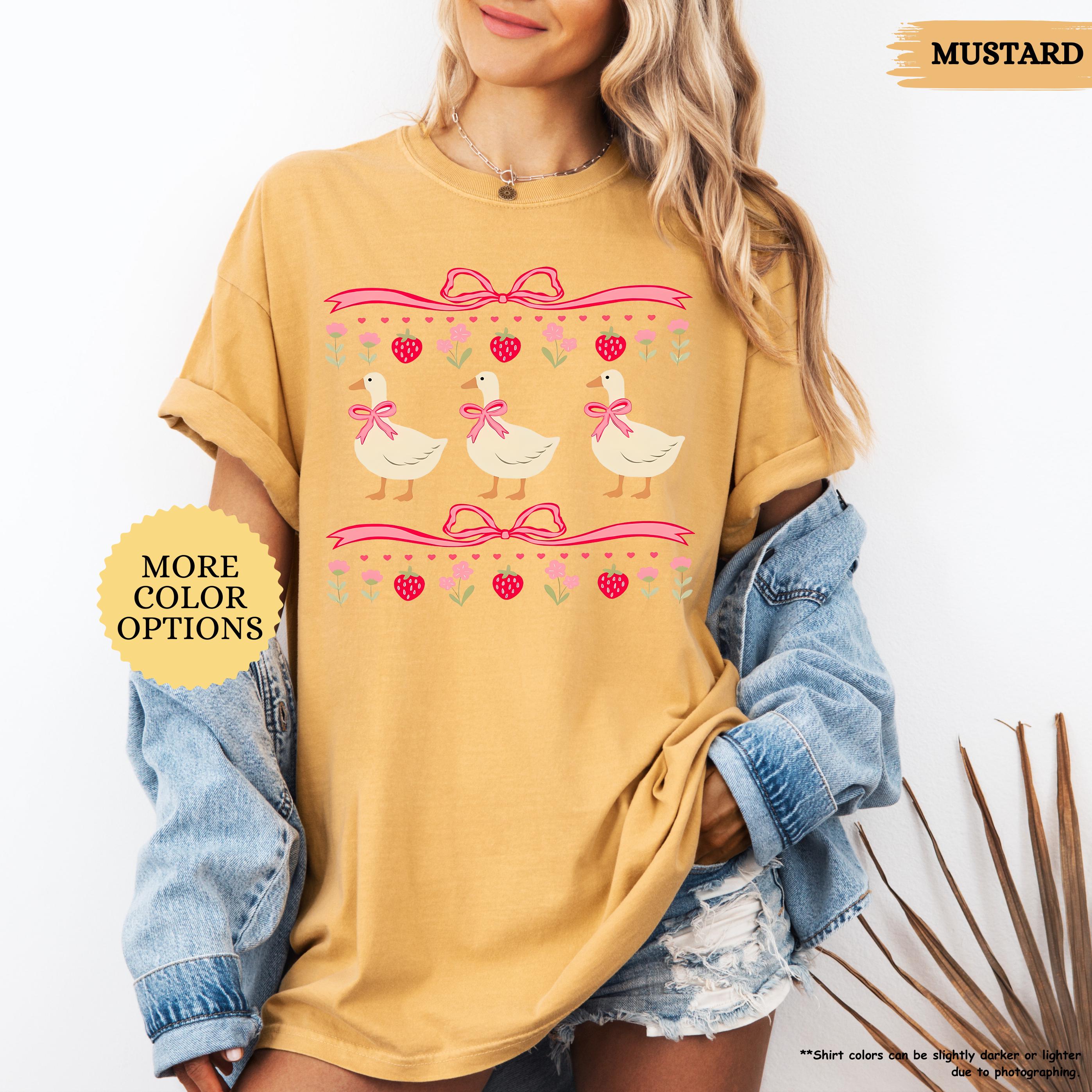 Comfort Colors® Cute Strawberry Goose Shirt, Summer Woman Gift, Goose Lover, Mama Goose, Coquette Strawberry, Mothers Day, Country Girl Tee