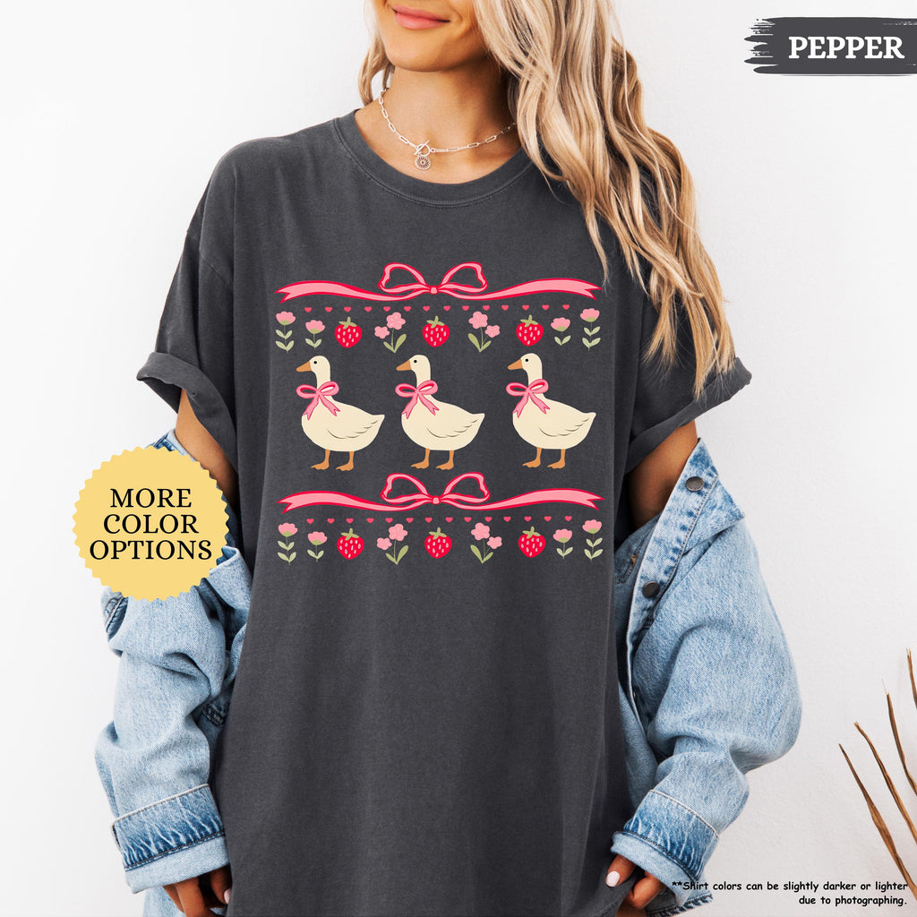 Comfort Colors® Cute Strawberry Goose Shirt, Summer Woman Gift, Goose Lover, Mama Goose, Coquette Strawberry, Mothers Day, Country Girl Tee